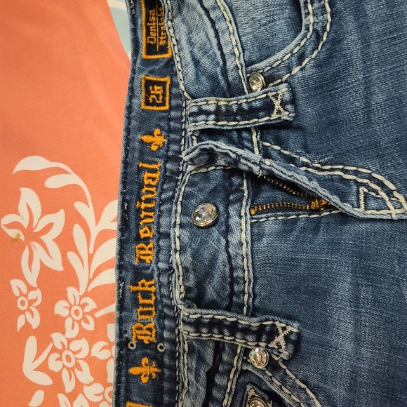 Like New Rock Revival Straight Jeans - Picture 2 of 4